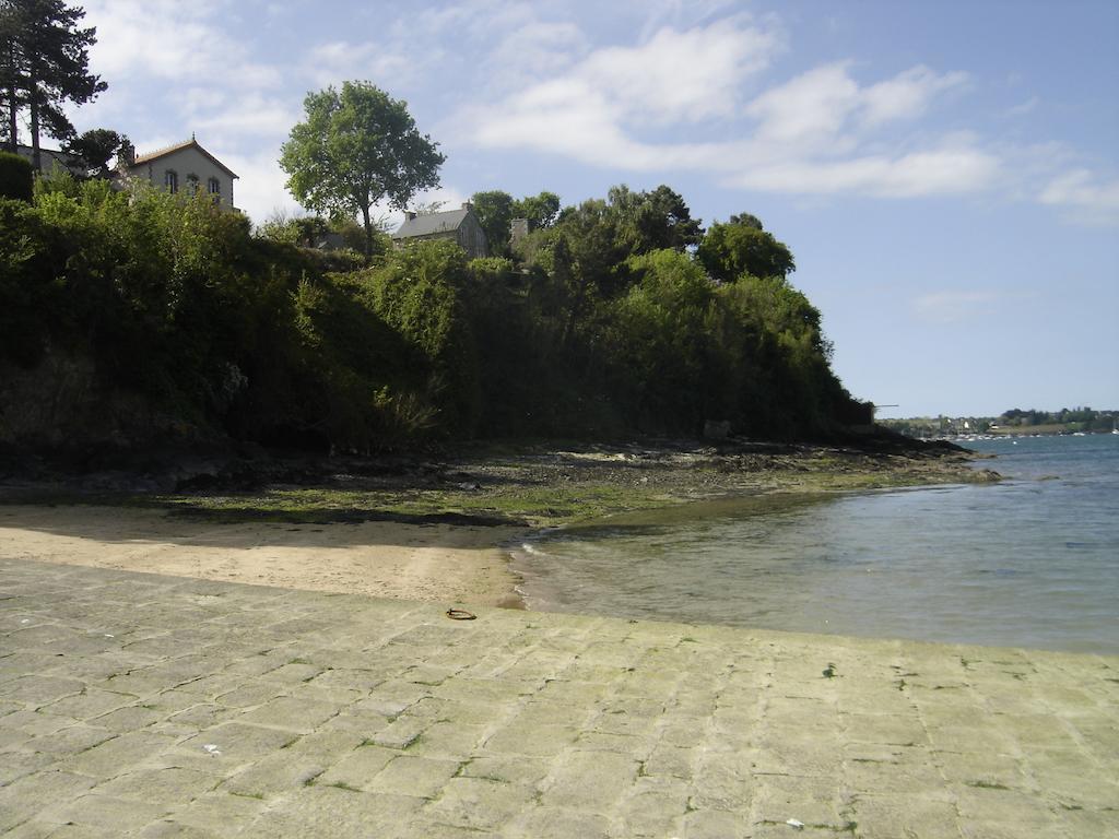 OG Gîte Le Minihic-sur-Rance Zimmer foto
